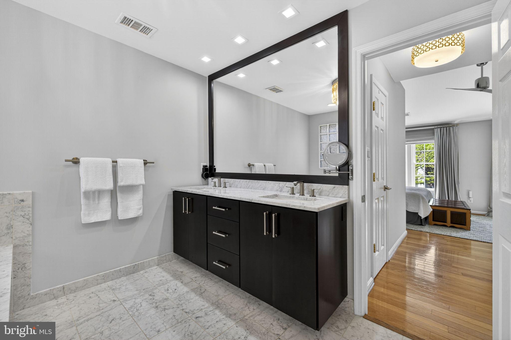 43200 LIGHTHOUSE PLACE