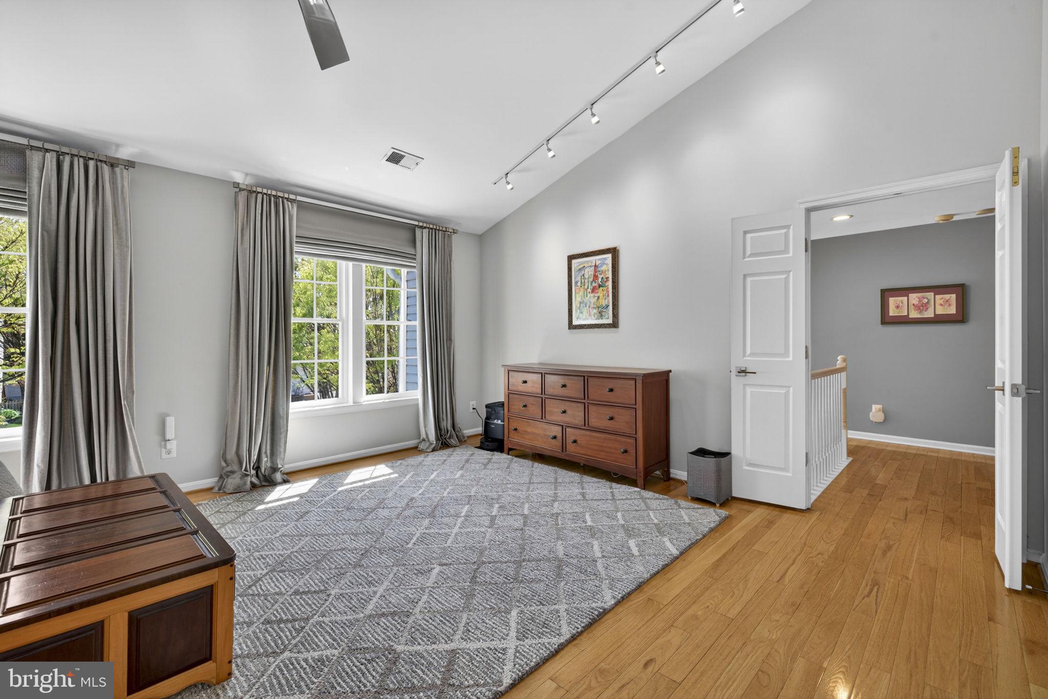 43200 LIGHTHOUSE PLACE