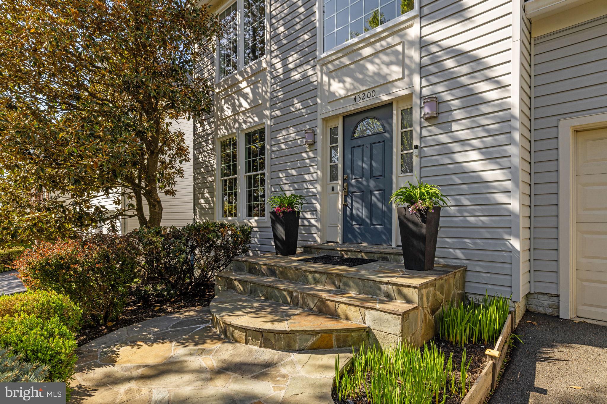 43200 LIGHTHOUSE PLACE