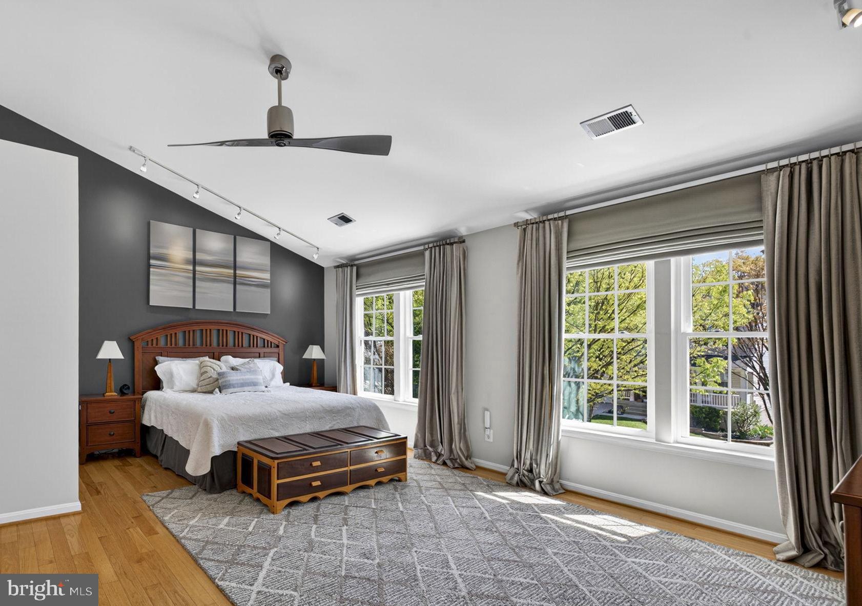 43200 LIGHTHOUSE PLACE