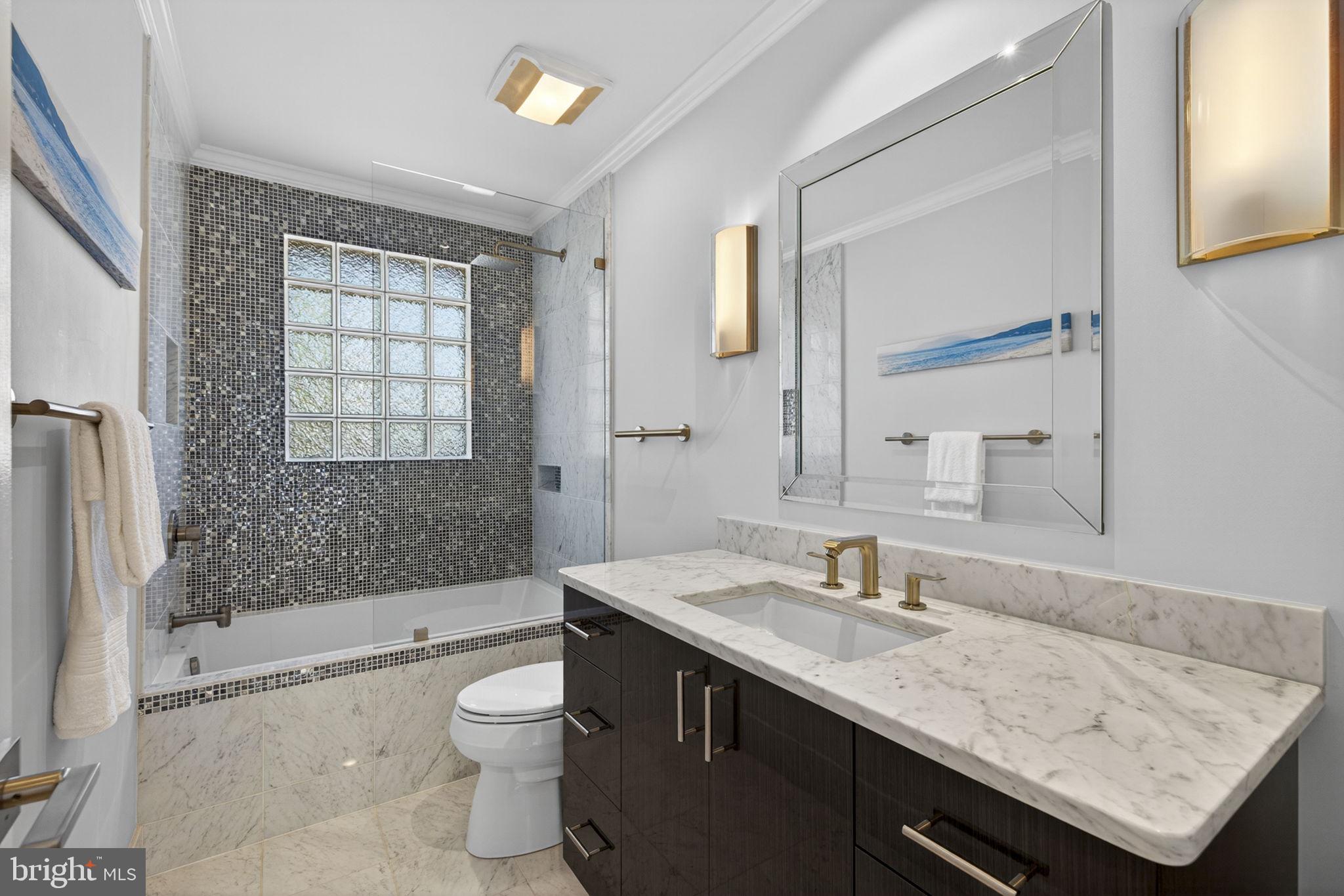 43200 LIGHTHOUSE PLACE