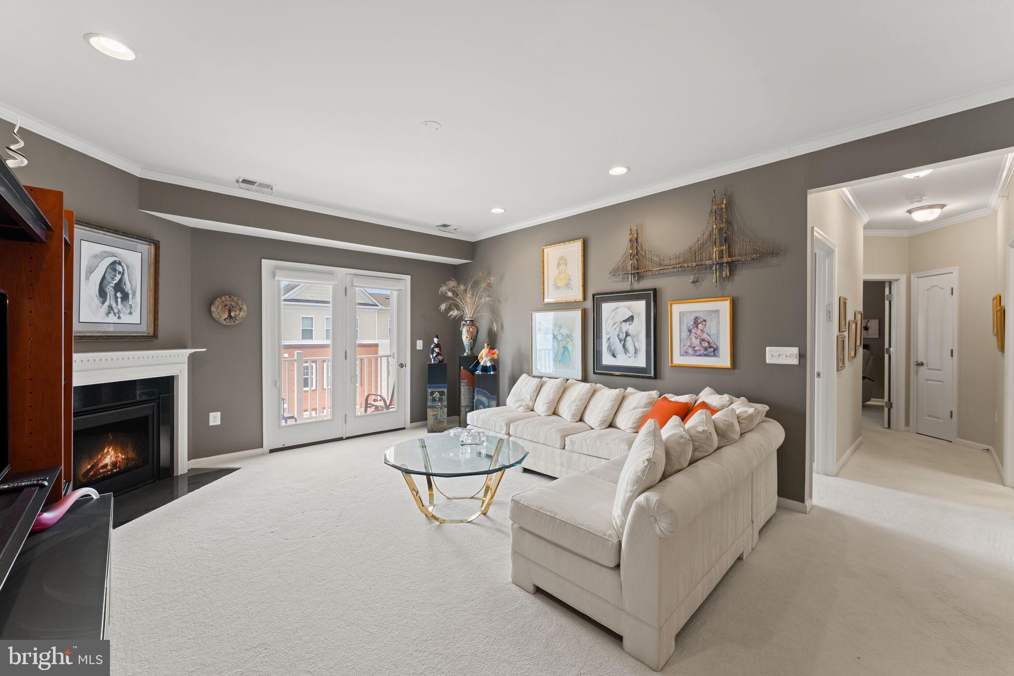 24661 WOOLLY MAMMOTH TERRACE 403