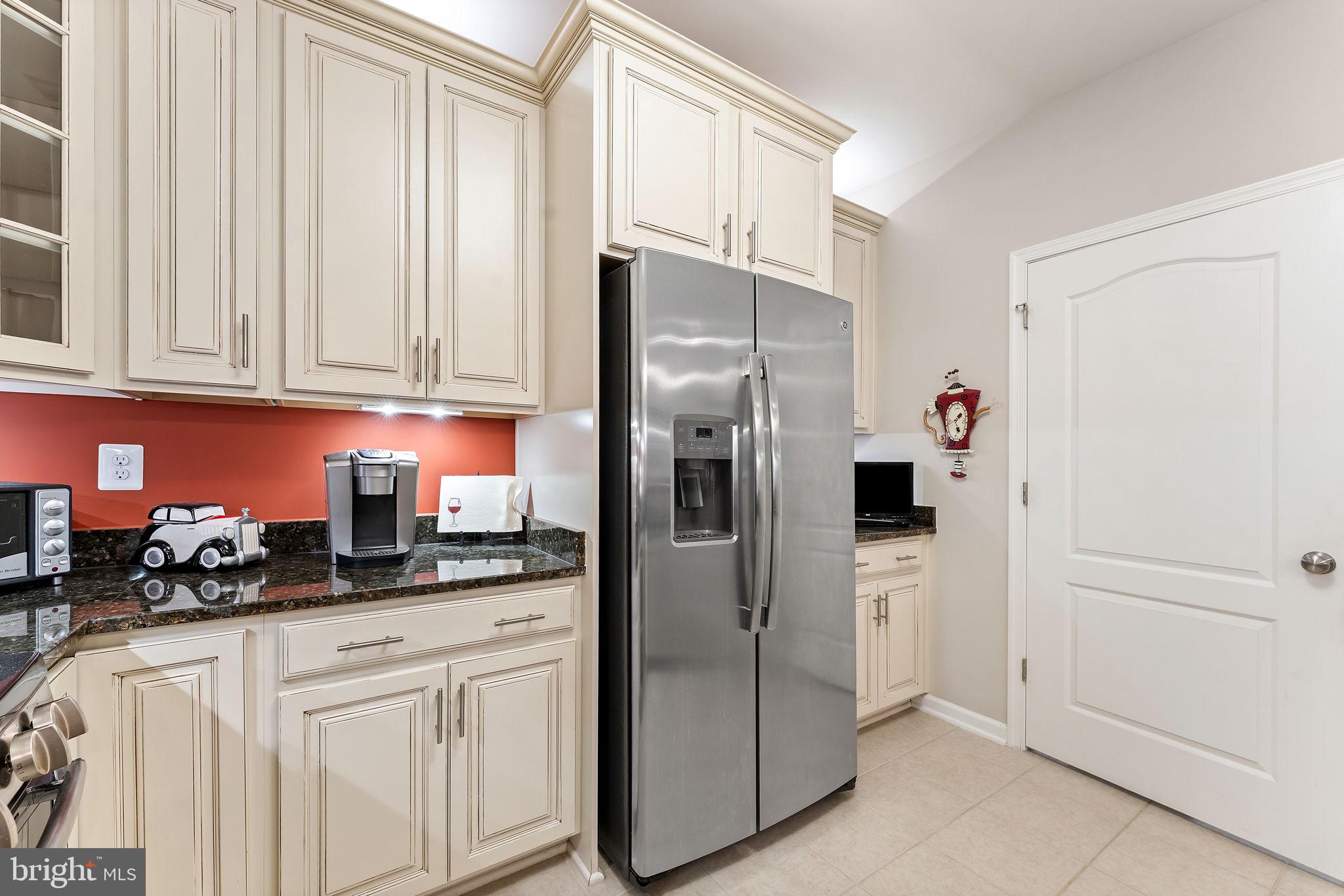 24661 WOOLLY MAMMOTH TERRACE 403