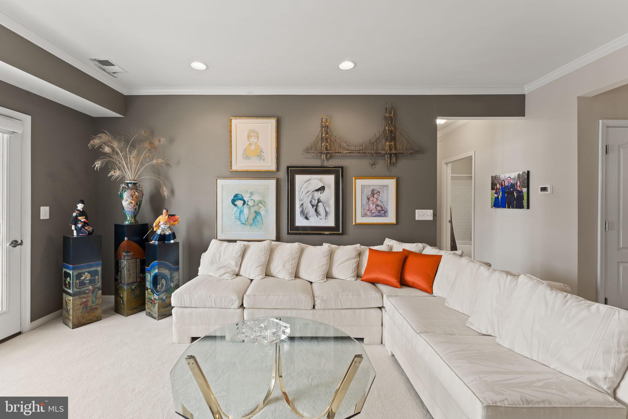 24661 WOOLLY MAMMOTH TERRACE 403