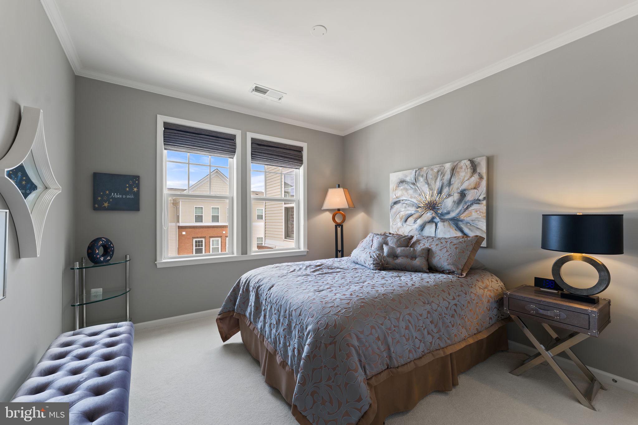 24661 WOOLLY MAMMOTH TERRACE 403