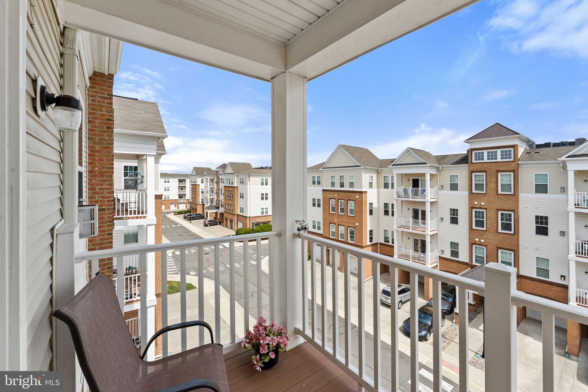 24661 WOOLLY MAMMOTH TERRACE 403