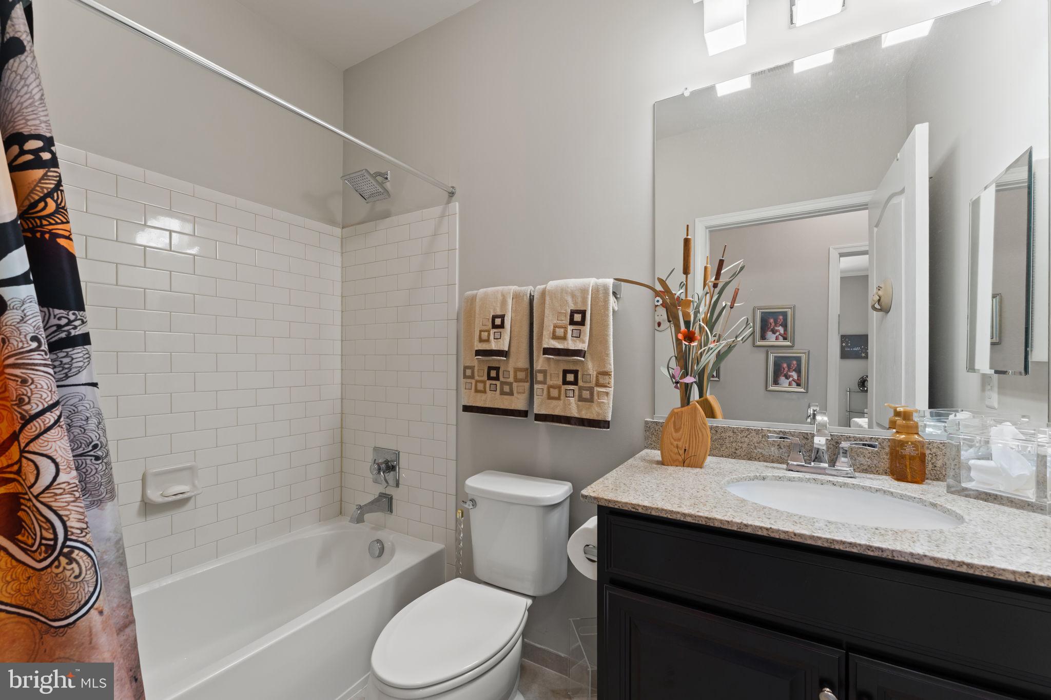 24661 WOOLLY MAMMOTH TERRACE 403