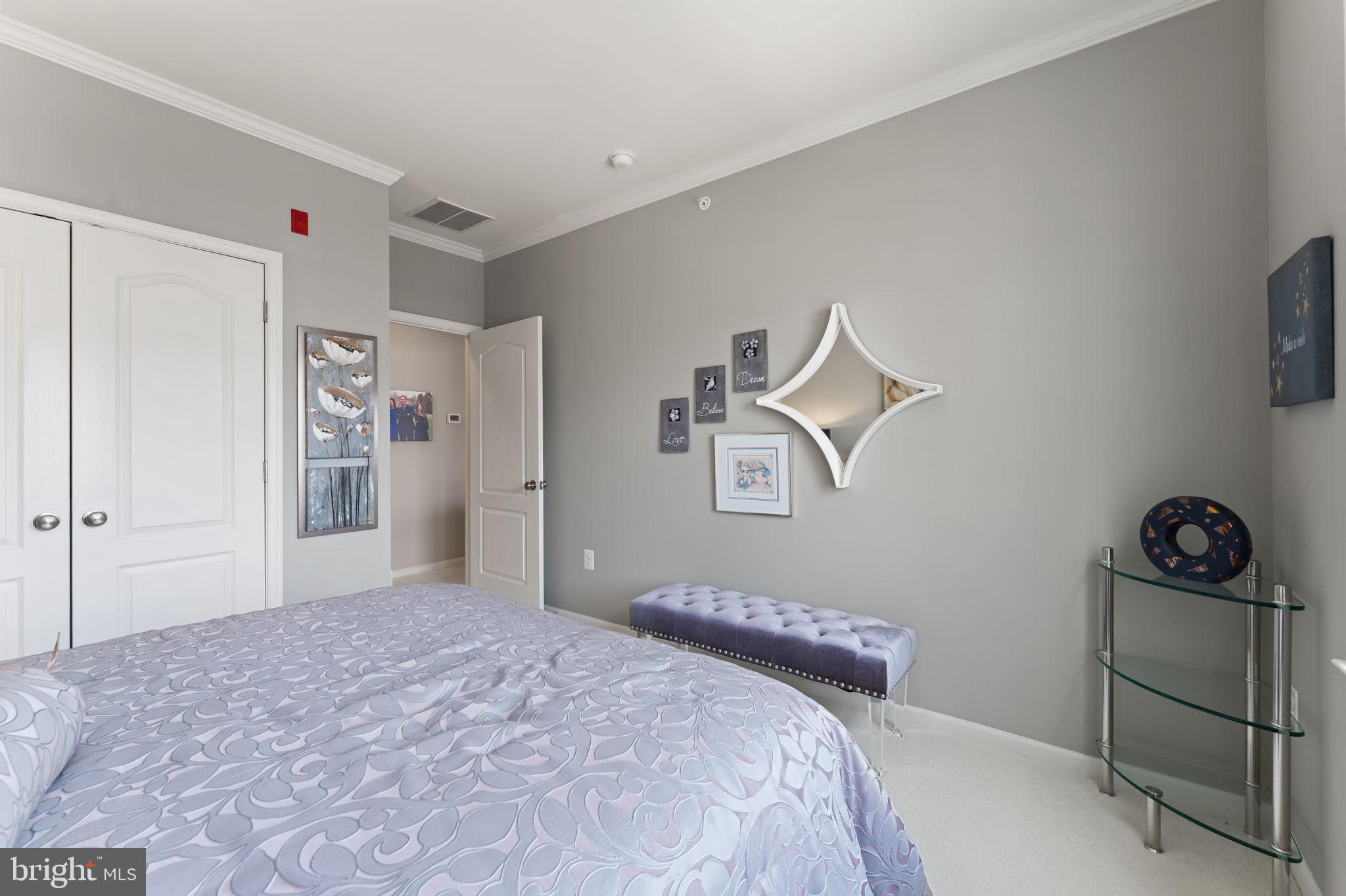 24661 WOOLLY MAMMOTH TERRACE 403