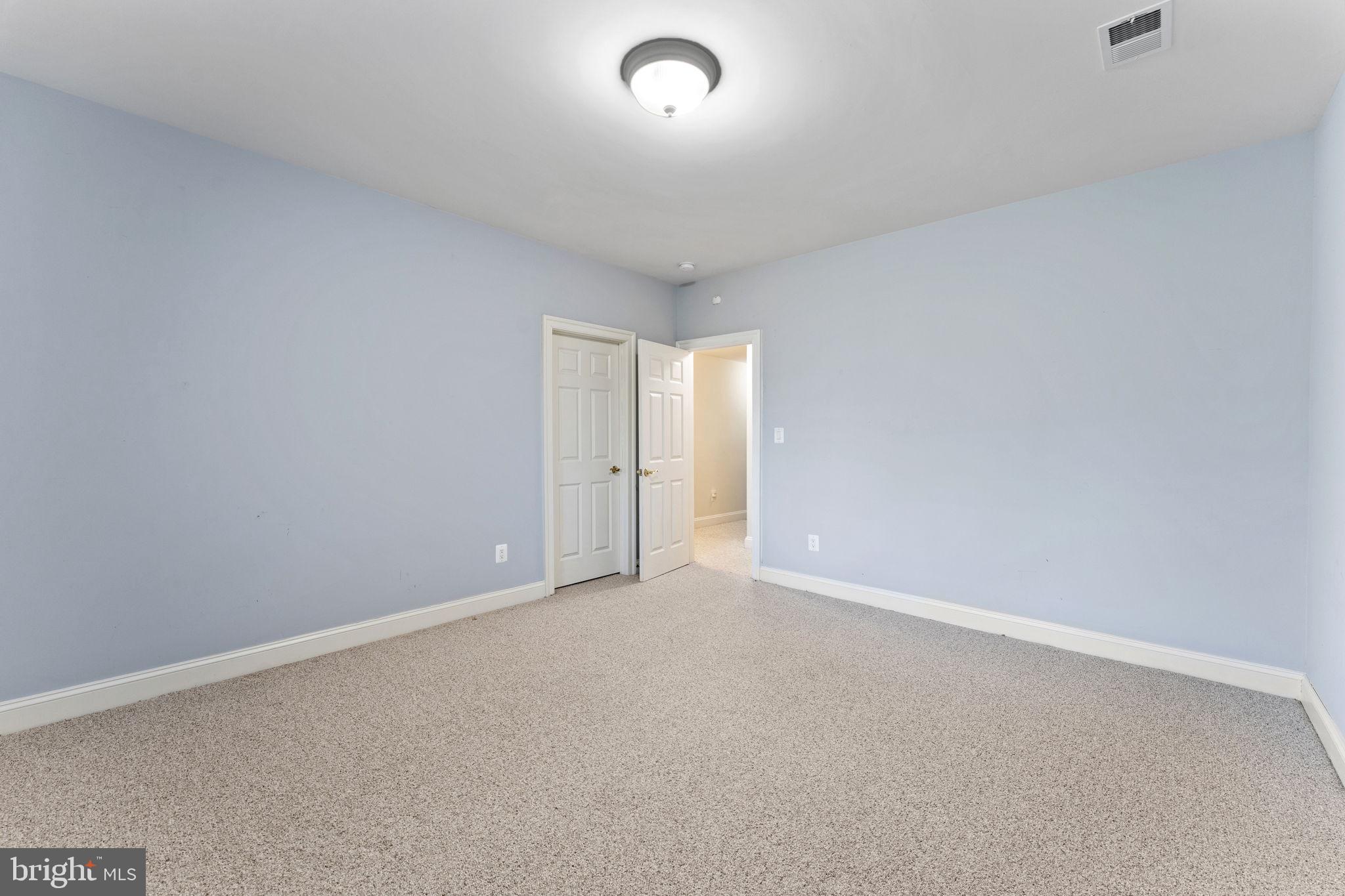 35047 SNICKERSVILLE TURNPIKE