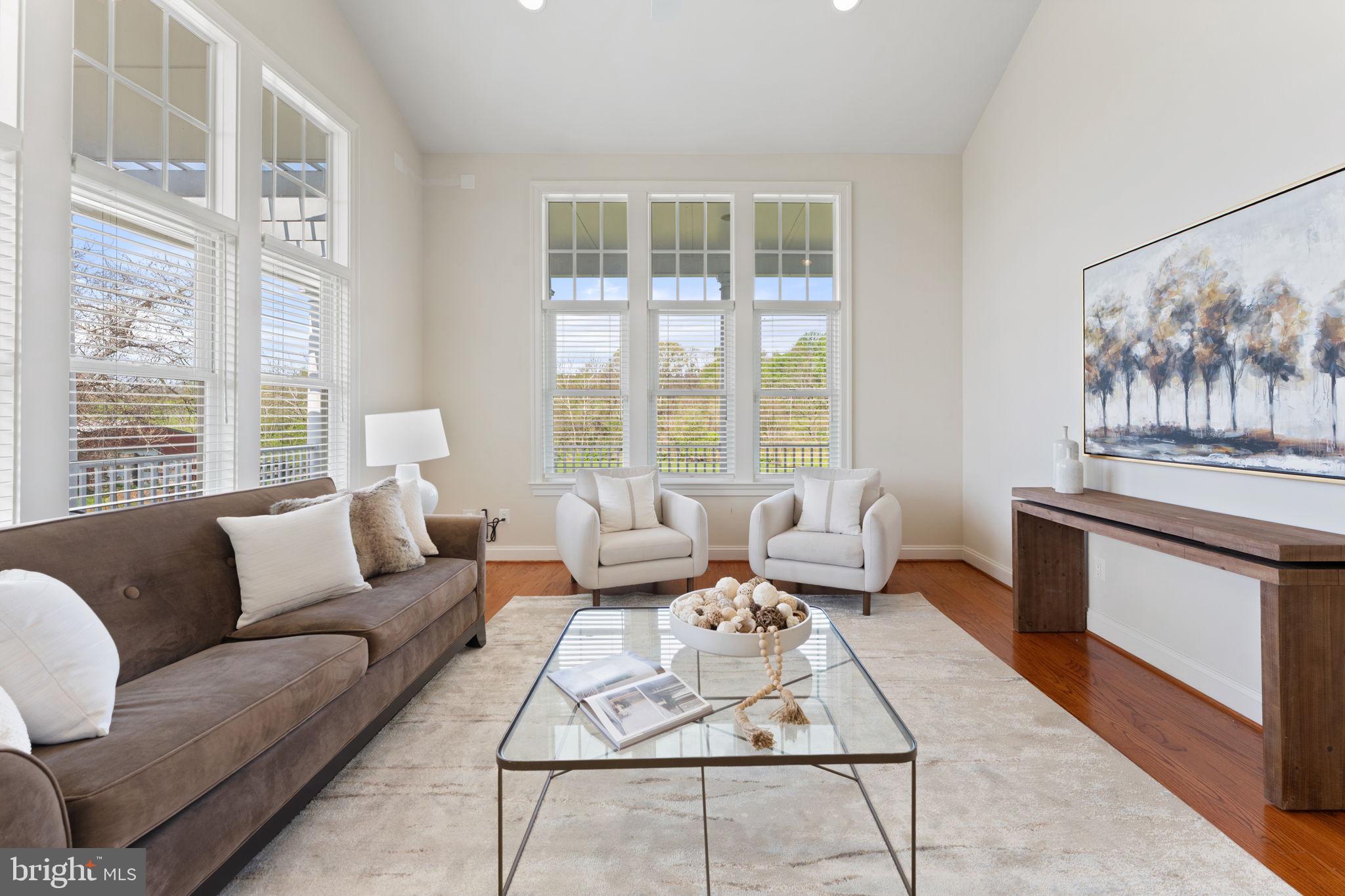 35047 SNICKERSVILLE TURNPIKE