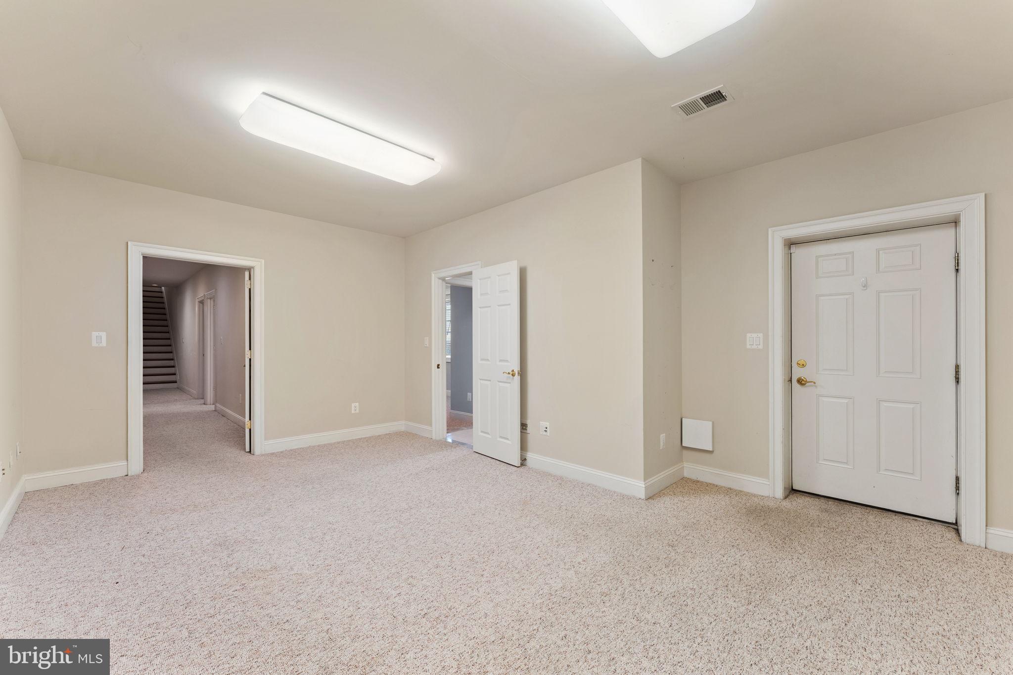 35047 SNICKERSVILLE TURNPIKE