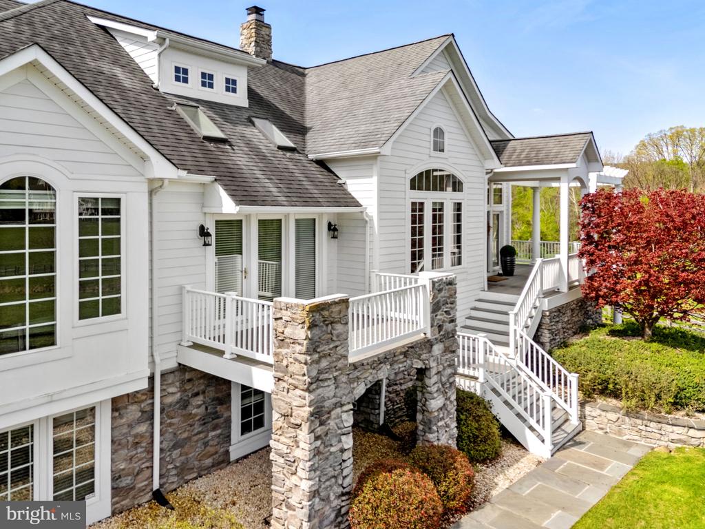 35047 SNICKERSVILLE TURNPIKE