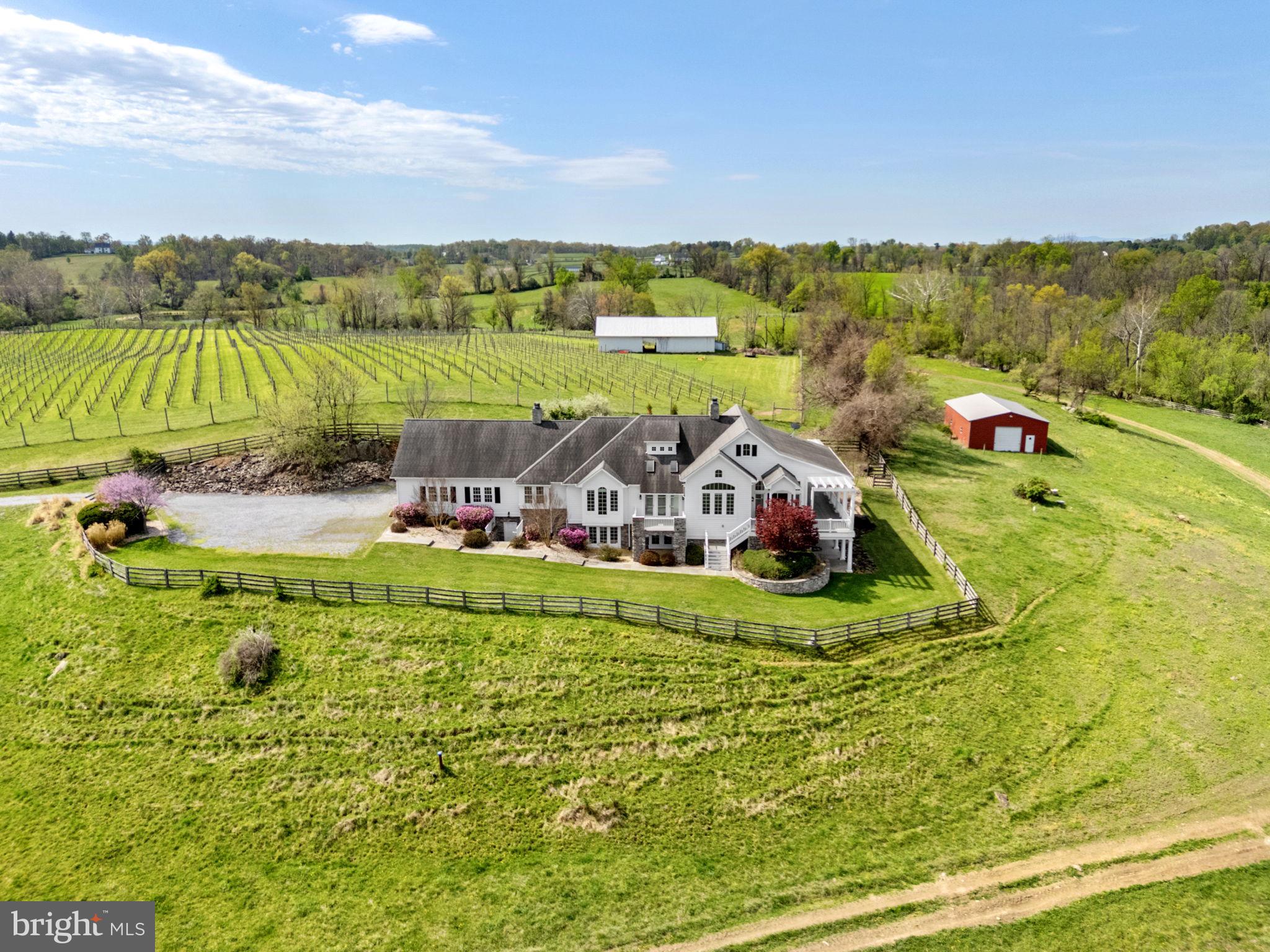 35047 SNICKERSVILLE TURNPIKE