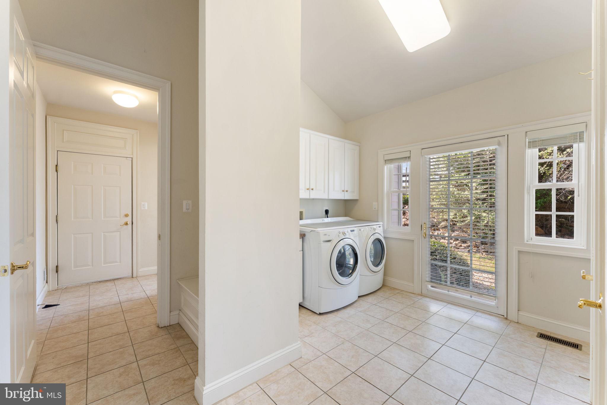 35047 SNICKERSVILLE TURNPIKE