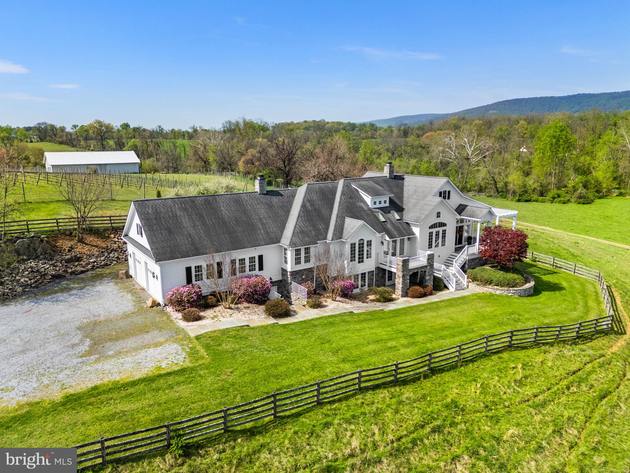 35047 SNICKERSVILLE TURNPIKE