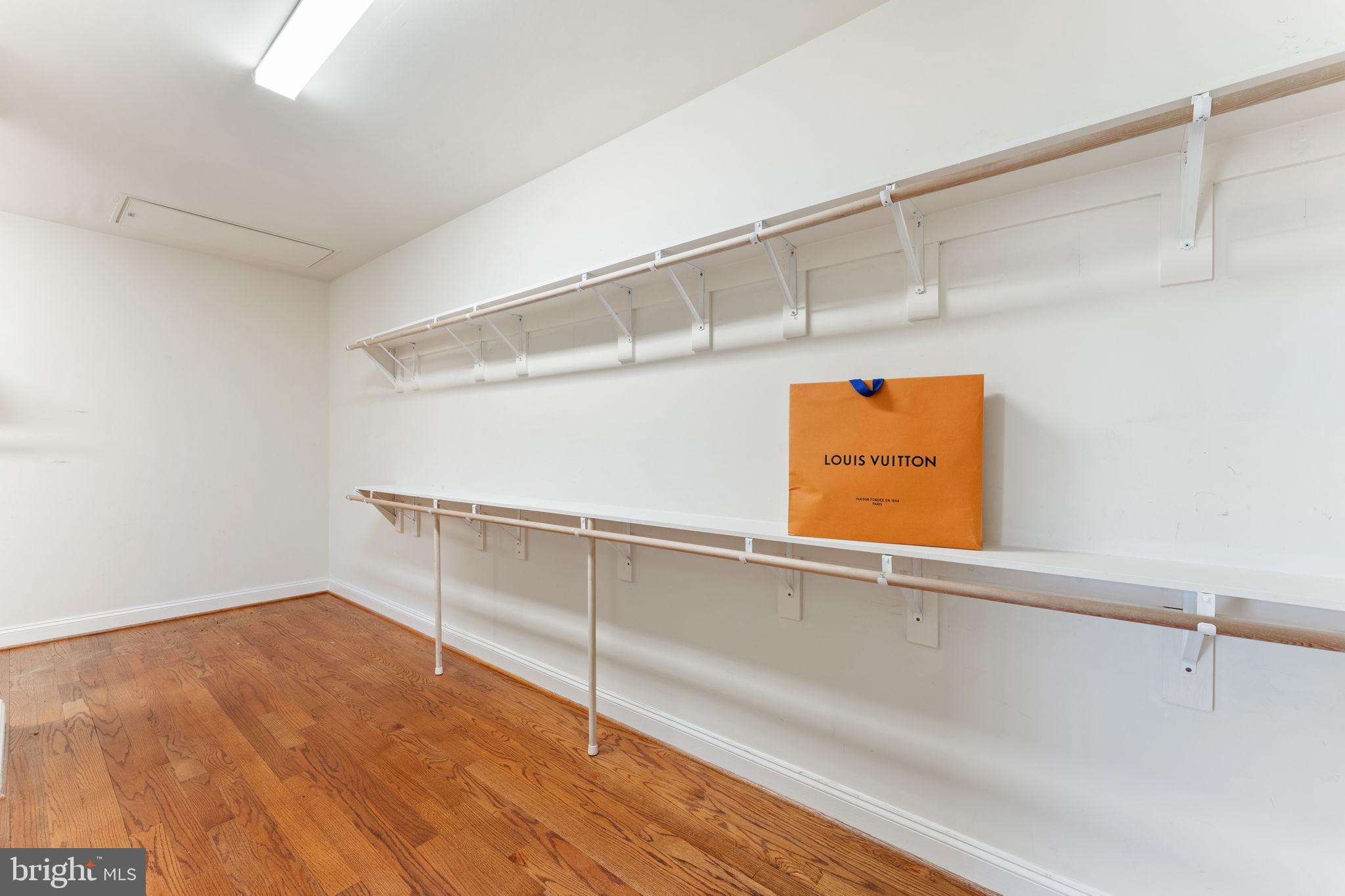 35047 SNICKERSVILLE TURNPIKE