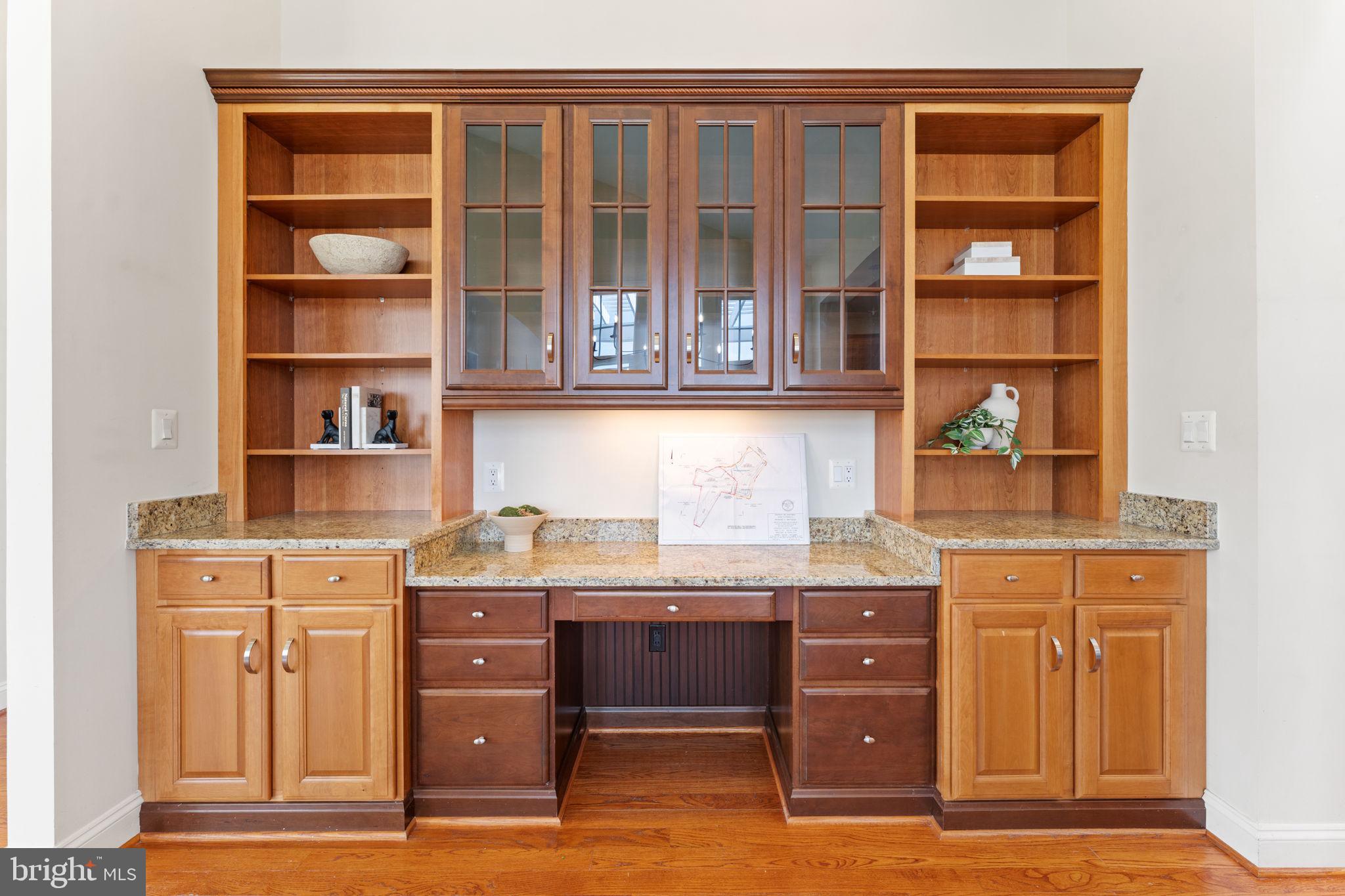 35047 SNICKERSVILLE TURNPIKE