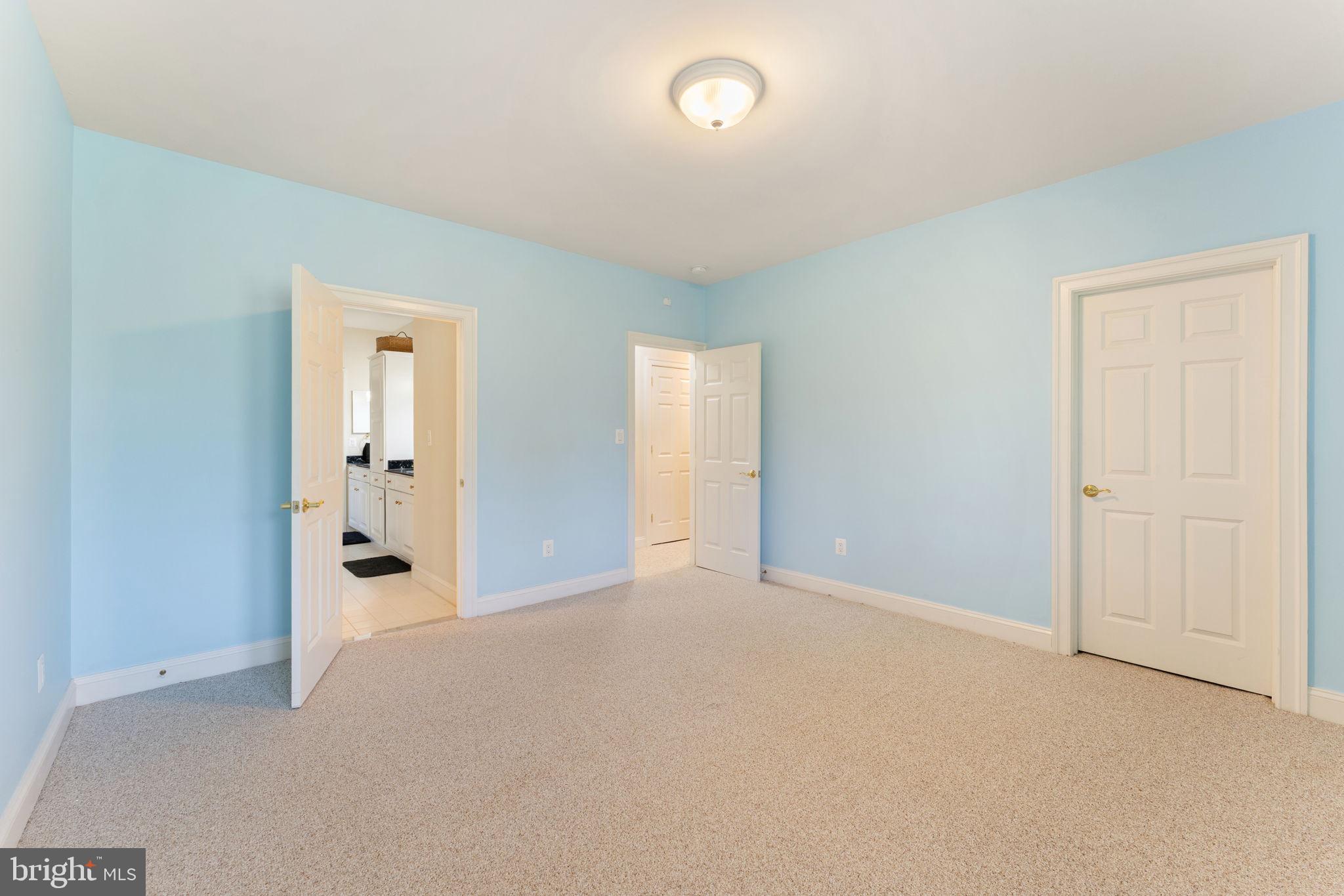 35047 SNICKERSVILLE TURNPIKE