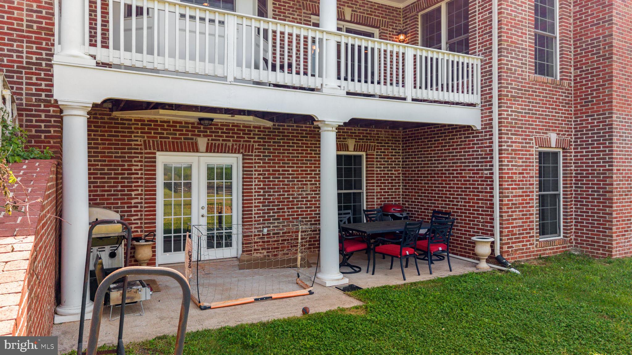 15145 LEES CROSSING LANE