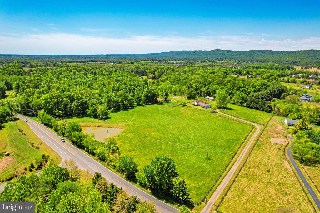 40297 BRADDOCK ROAD