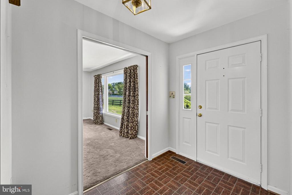 40297 BRADDOCK ROAD
