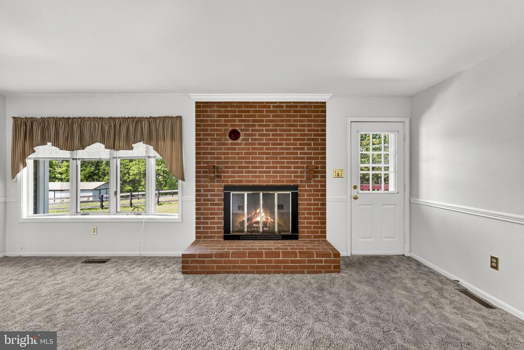 40297 BRADDOCK ROAD