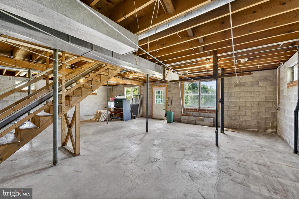 40297 BRADDOCK ROAD