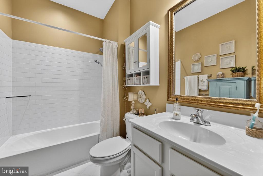 14228 AMYS MEADOW COURT