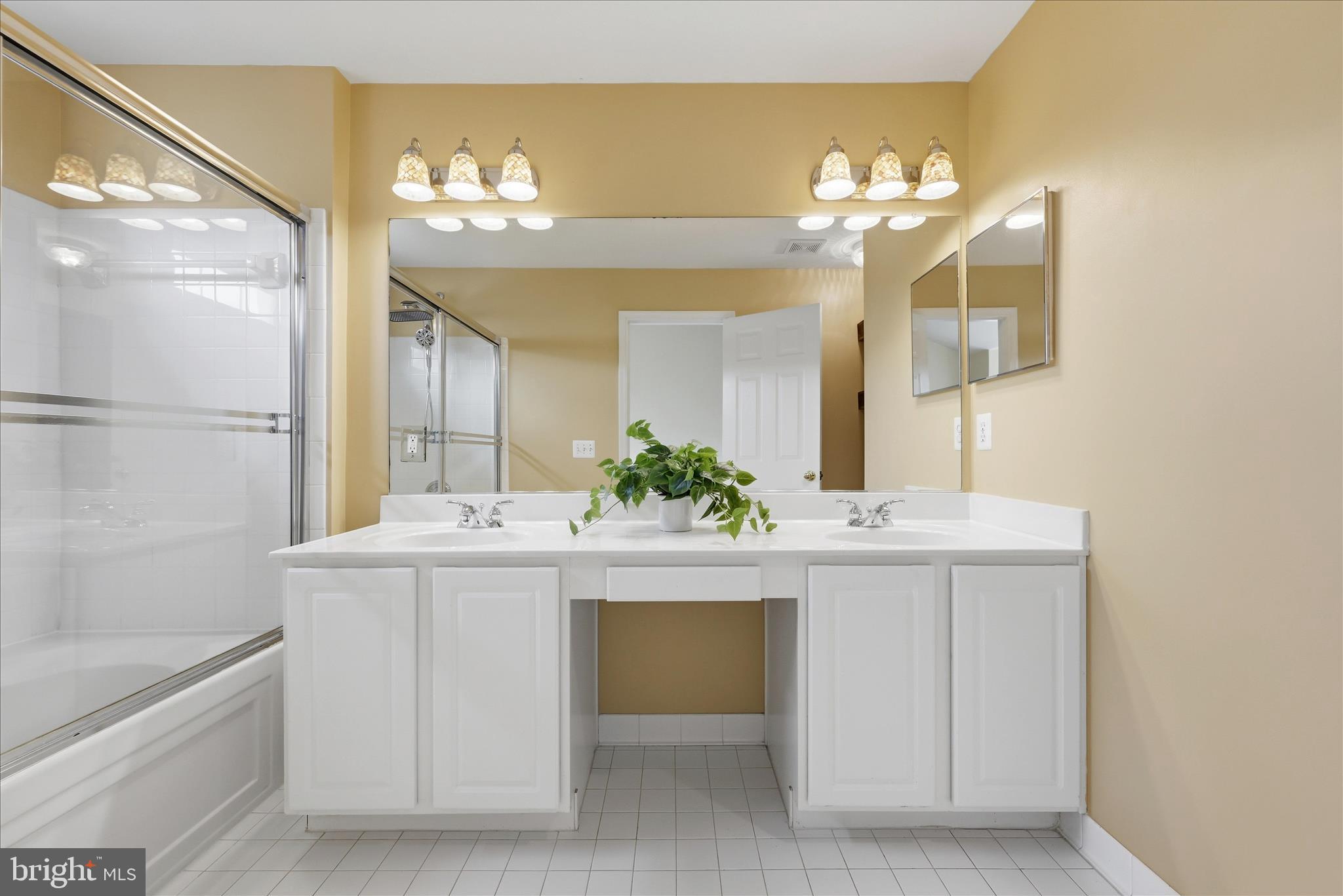 509 EDMONTON TERRACE NE