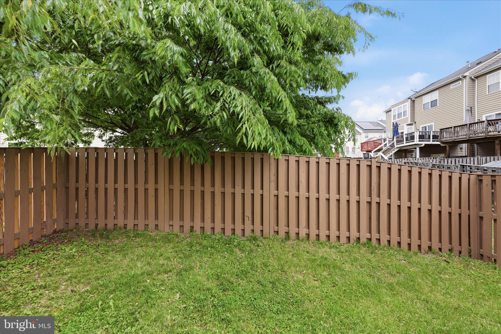 509 EDMONTON TERRACE NE