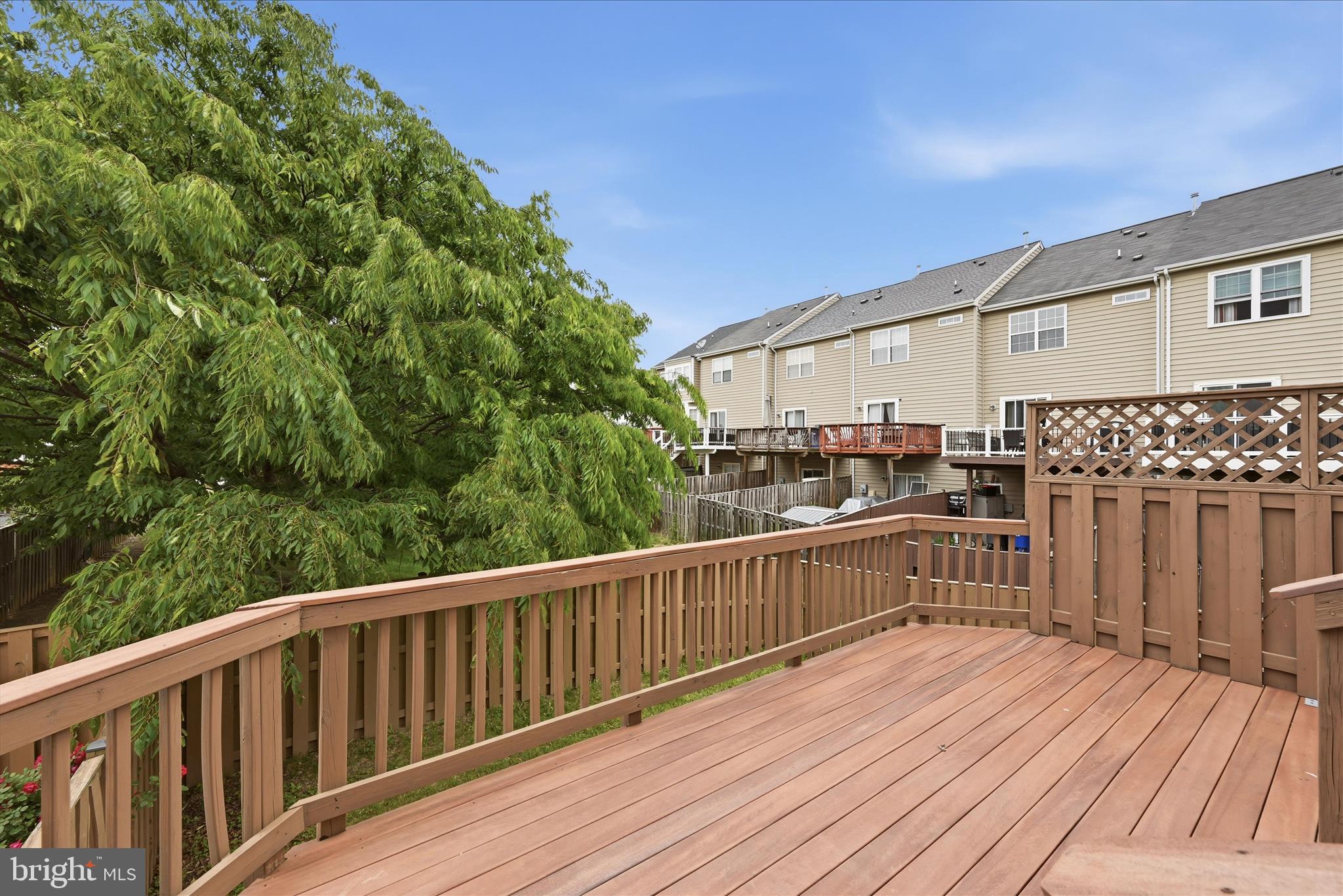 509 EDMONTON TERRACE NE