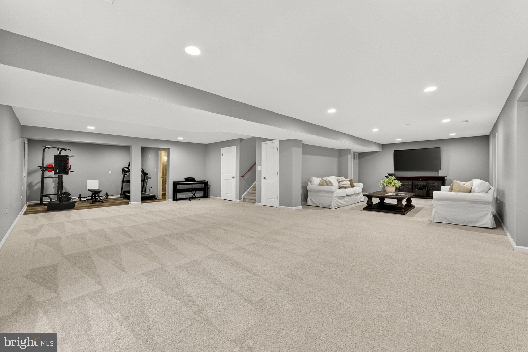 24 EISENTOWN DRIVE