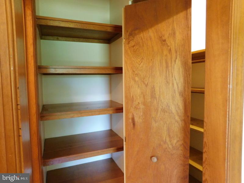 13886 BERLIN TURNPIKE A