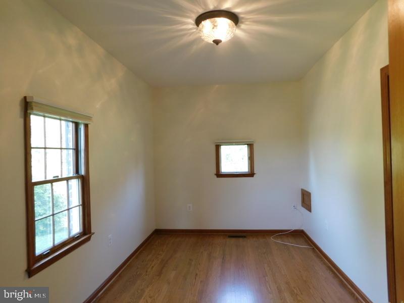 13886 BERLIN TURNPIKE A