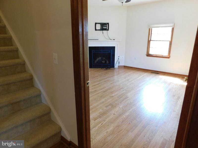 13886 BERLIN TURNPIKE A