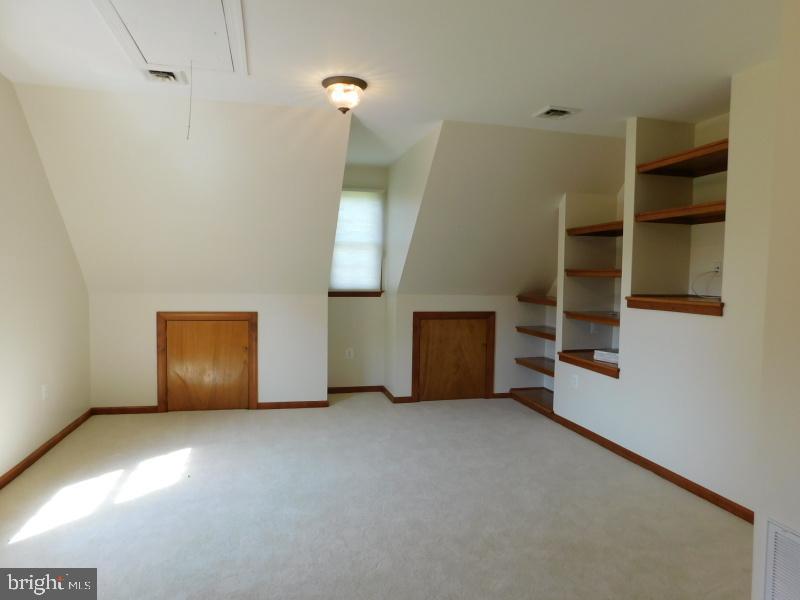 13886 BERLIN TURNPIKE A