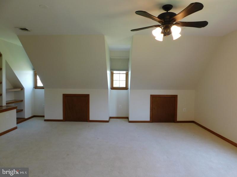 13886 BERLIN TURNPIKE A