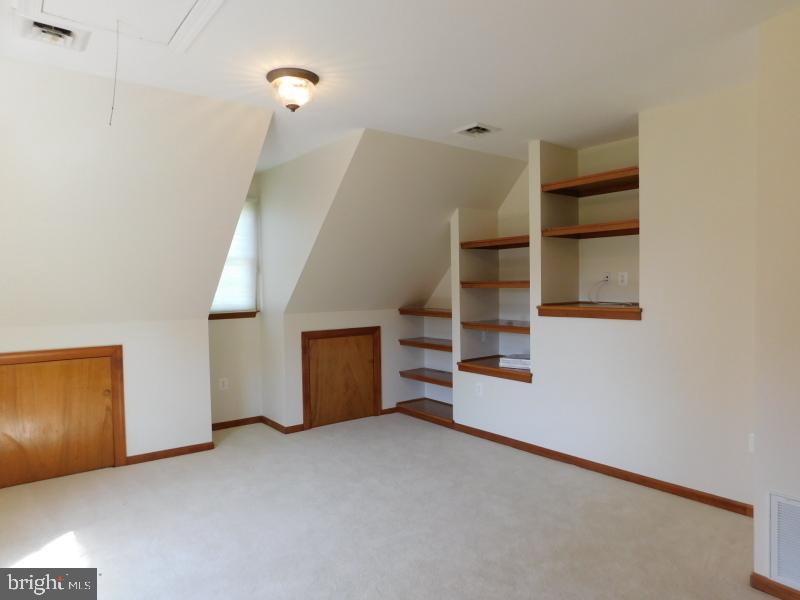 13886 BERLIN TURNPIKE A