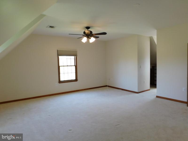 13886 BERLIN TURNPIKE A