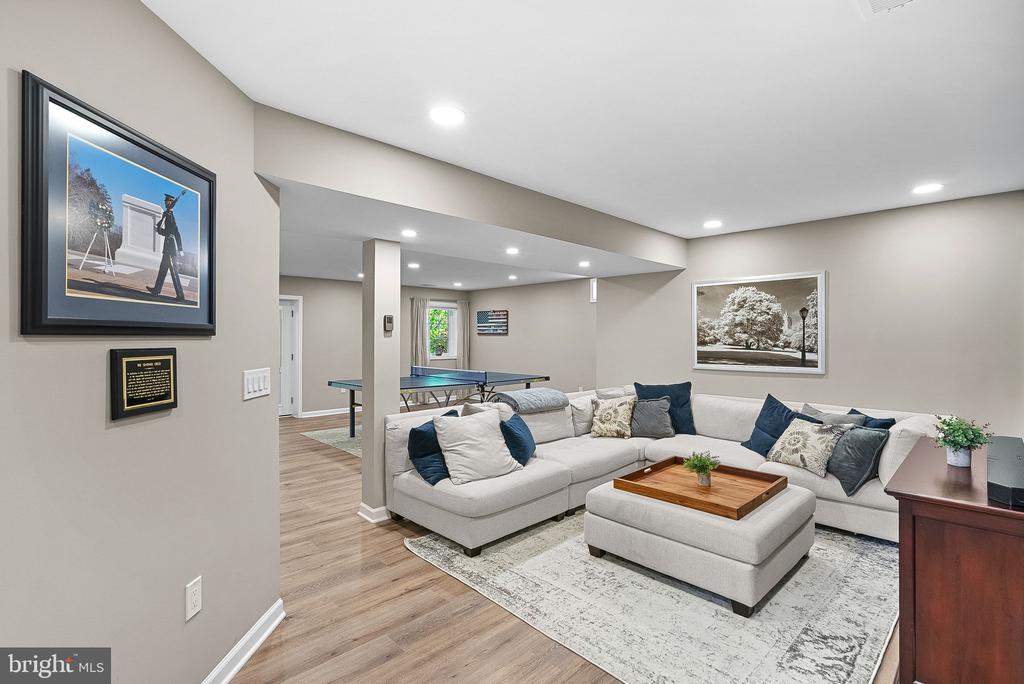 21328 MARSH CREEK DRIVE