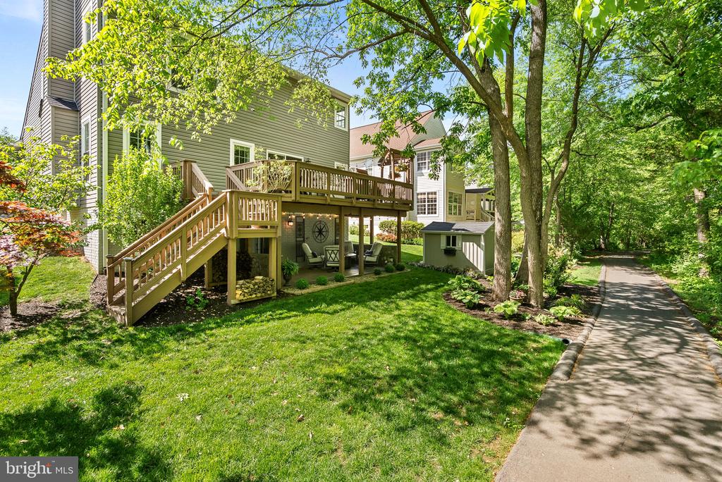21328 MARSH CREEK DRIVE
