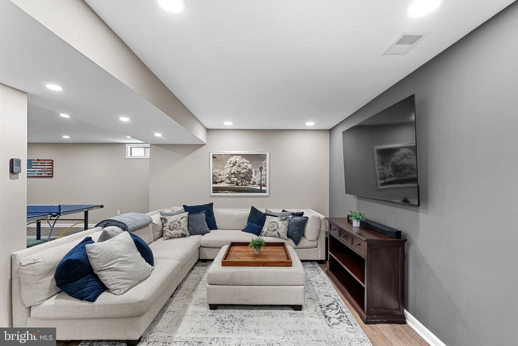21328 MARSH CREEK DRIVE