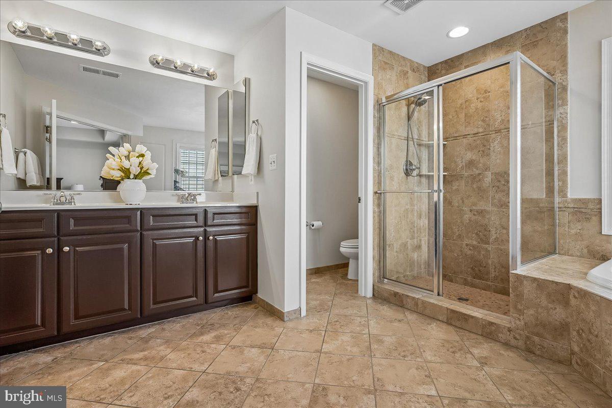 25073 PRAIRIE FIRE SQUARE