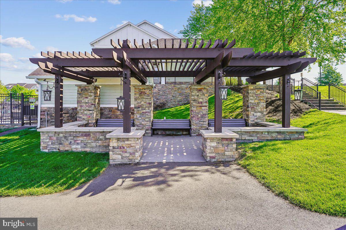 25073 PRAIRIE FIRE SQUARE