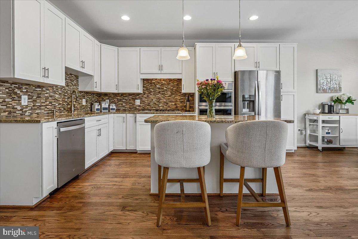 25073 PRAIRIE FIRE SQUARE