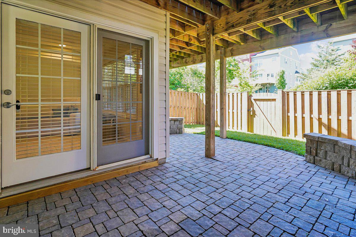 25073 PRAIRIE FIRE SQUARE