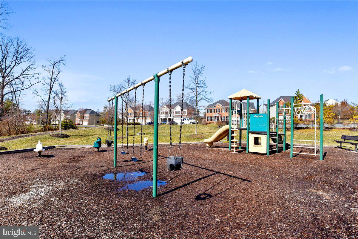 25073 PRAIRIE FIRE SQUARE