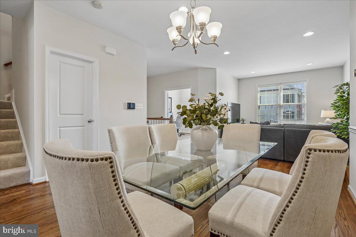 25073 PRAIRIE FIRE SQUARE