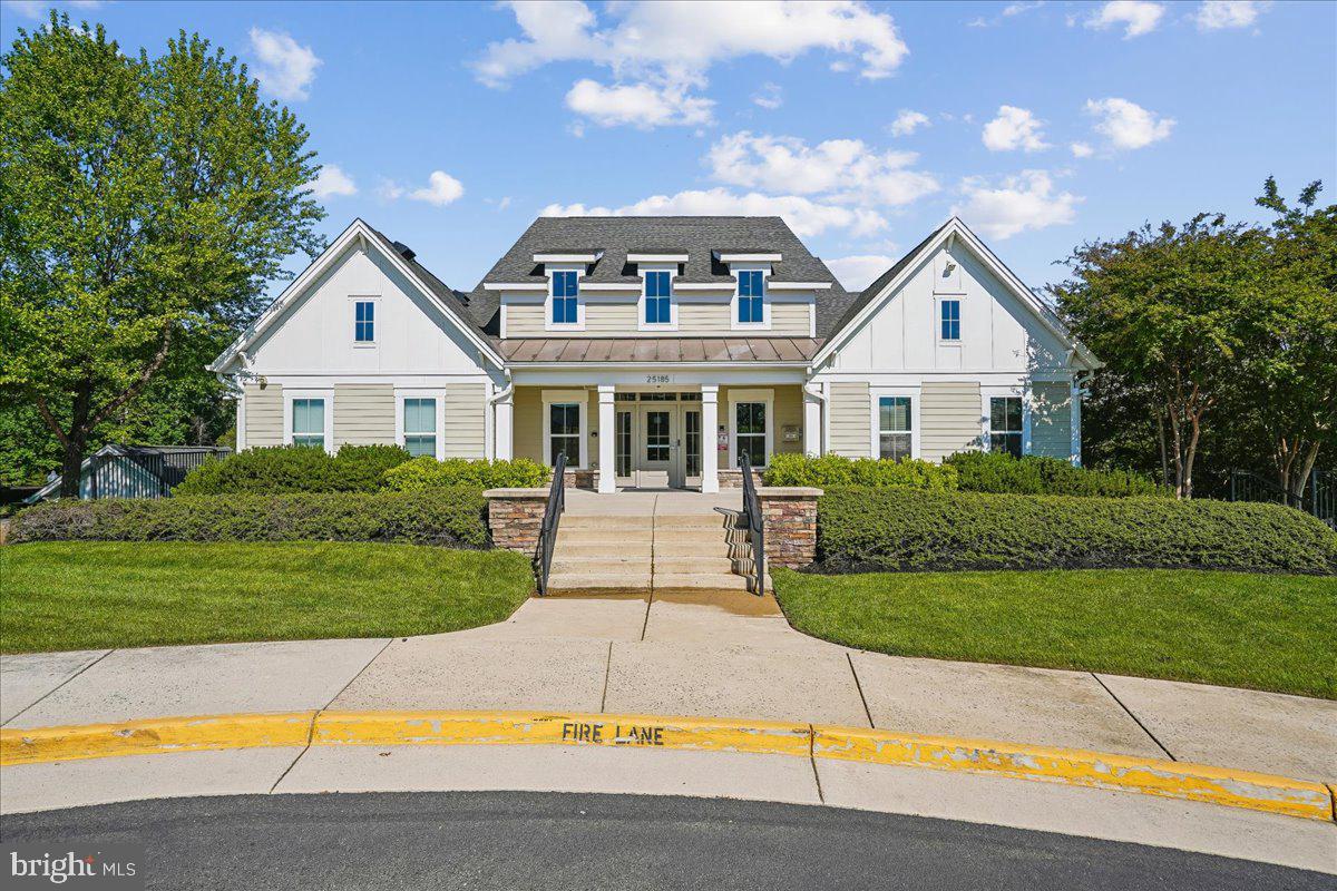 25073 PRAIRIE FIRE SQUARE