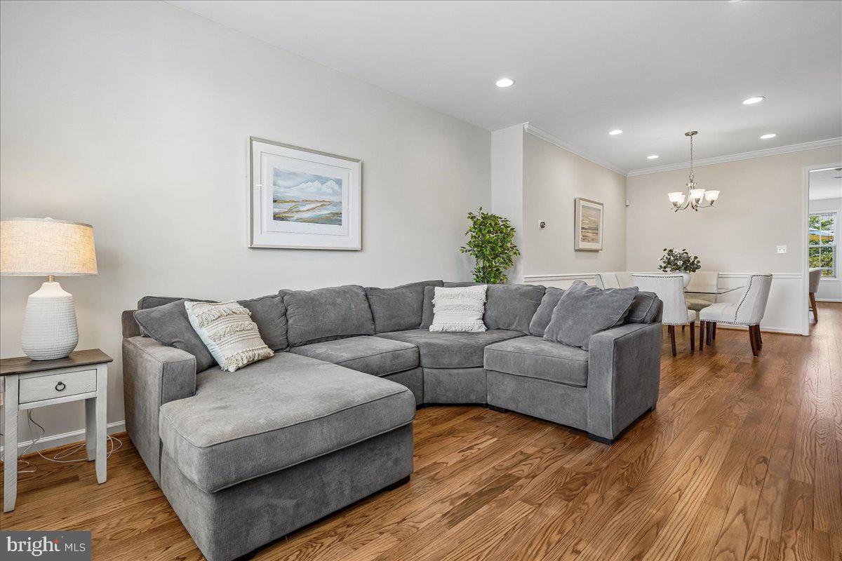 25073 PRAIRIE FIRE SQUARE